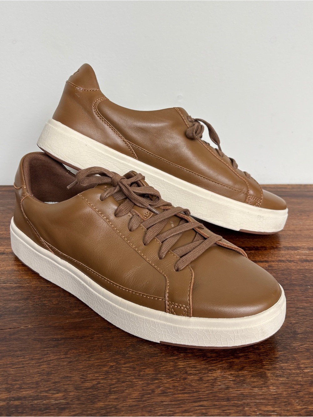 Kizik Vegas Shoes Men's 11 Wide Brown Leather Comfort Hands Free Slip On Sneaker